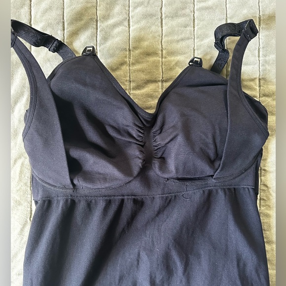 Kindred Bravely Simply Sublime® Maternity & Nursing Tank Black - Picture 6 of 6